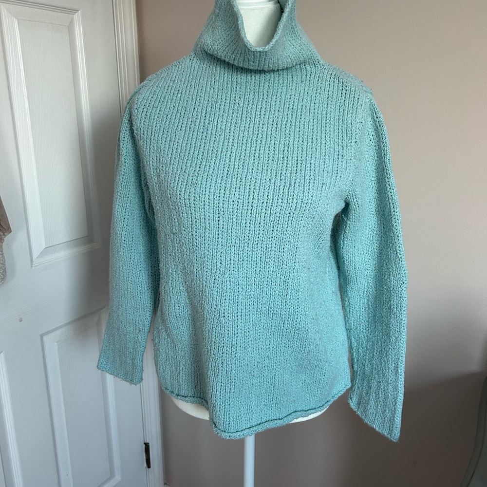 Eileen Fisher Women's  aqua color chunky cotton  Sweater